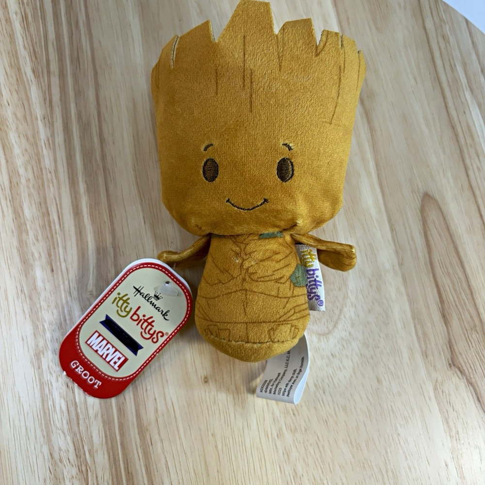 Hallmark itty bittys Marvel Groot Mini 4in Plush Stuffed Toy KDD2205 NWT